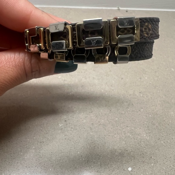 Louis Vuitton monogram wrap around adjustable bracelet - Picture 1 of 6